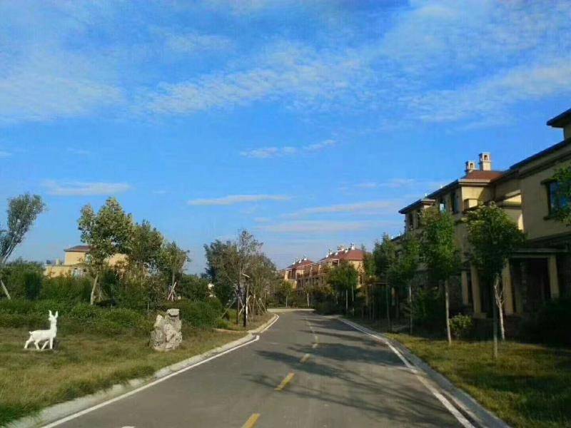 河南新乡唯美湖岸实景图