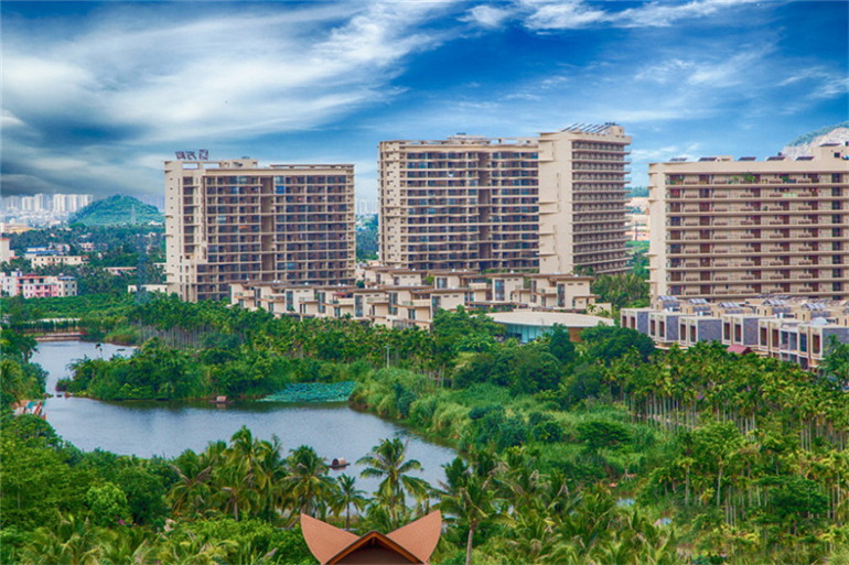 三亚万科森林度假公园主推璞悦山组团，建面约122-142㎡(图3)