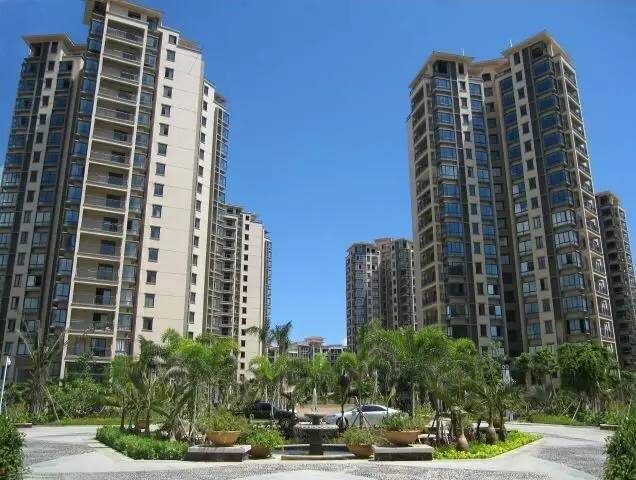 三亚富春山居，城区200亩温泉养生大盘，均价约28000元/㎡(图1)