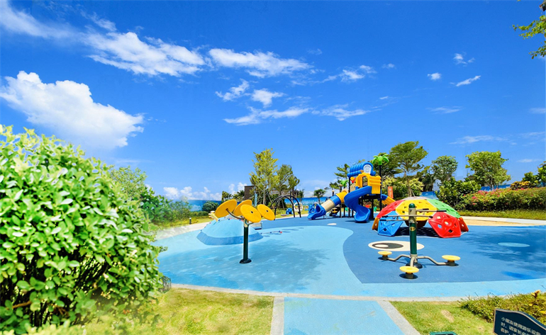 三亚星港住宅在售建面约35-70㎡户型，均价约27000元/㎡(图3)